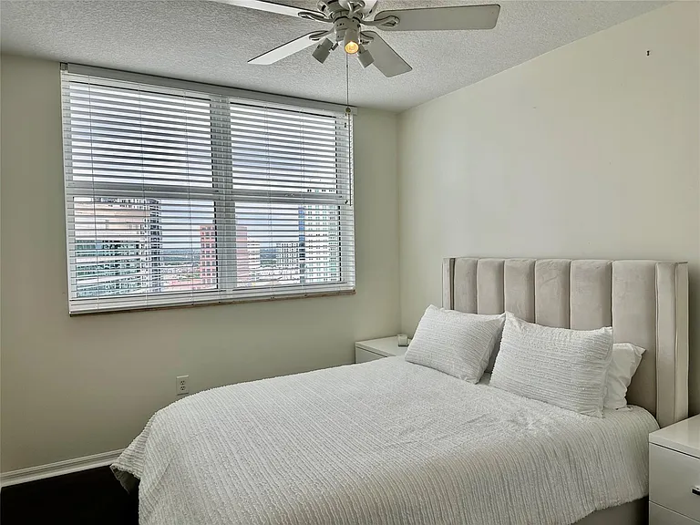 347 N New River Dr E #2309 — Photo 14