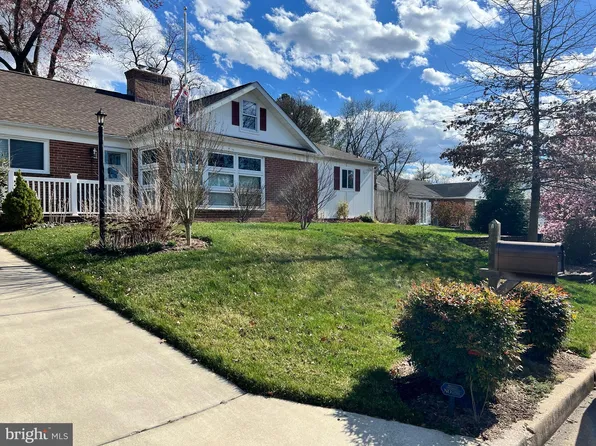 1213 Saint Andrews Way, Baltimore, MD 21239