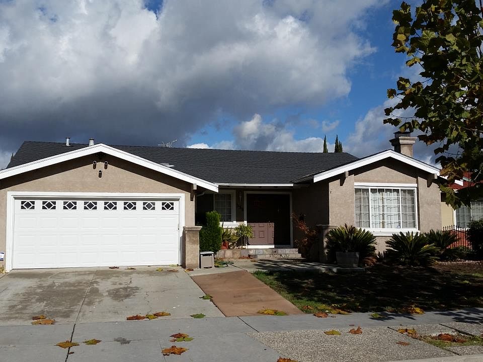 1st image of 335 Colville Dr