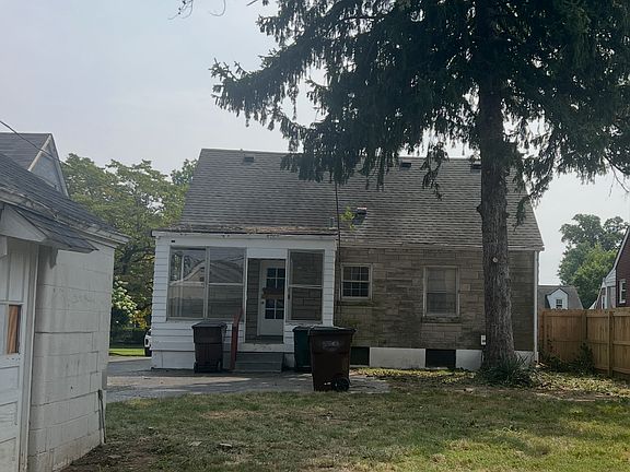 4th image of 114 Ridgeway Ave