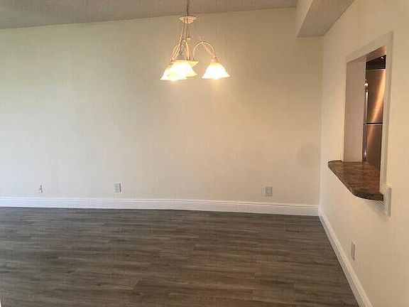 4th image of 9235 SW 8th Street #403