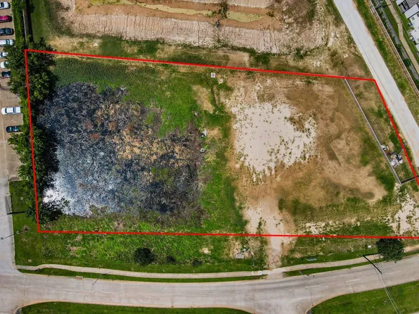 15200 Point Park NW, Houston, TX 77095
