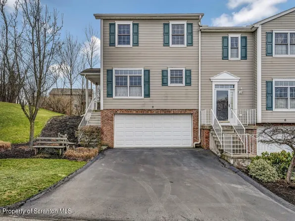 8 Waterford Rd, Clarks Summit, PA 18411