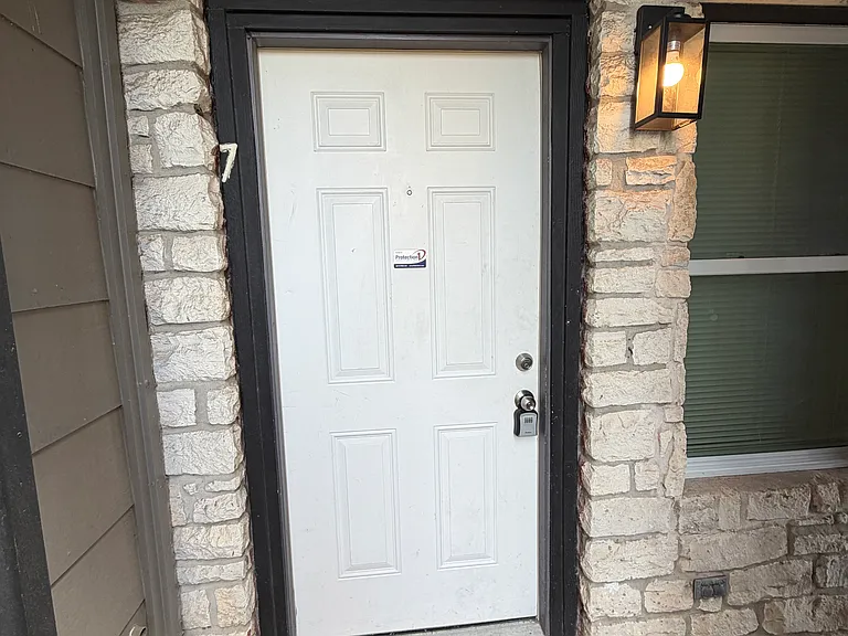 2902 Sweeney Ln #7 — Photo 14