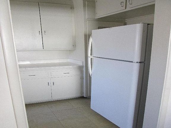 5th image of 2215 10th St