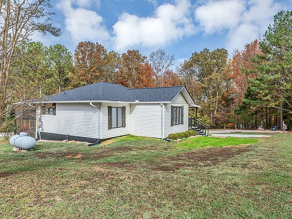 5th image of 107 Jensen Ln