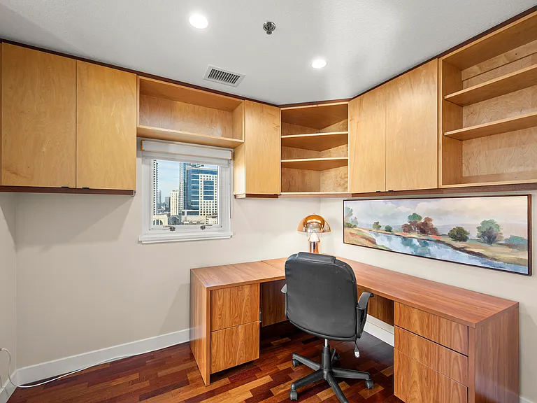 700 W Harbor Dr W #1204 — Photo 19