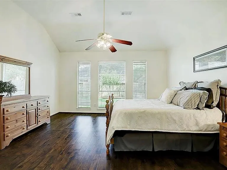 635 Presley Way — Photo 10