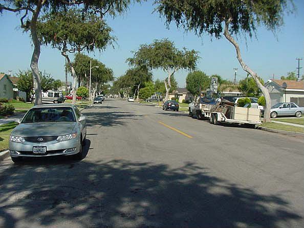 2nd image of 5462 Belle Ave