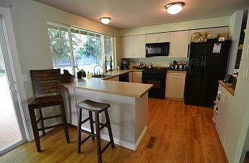 4th image of 10726 126th Pl NE