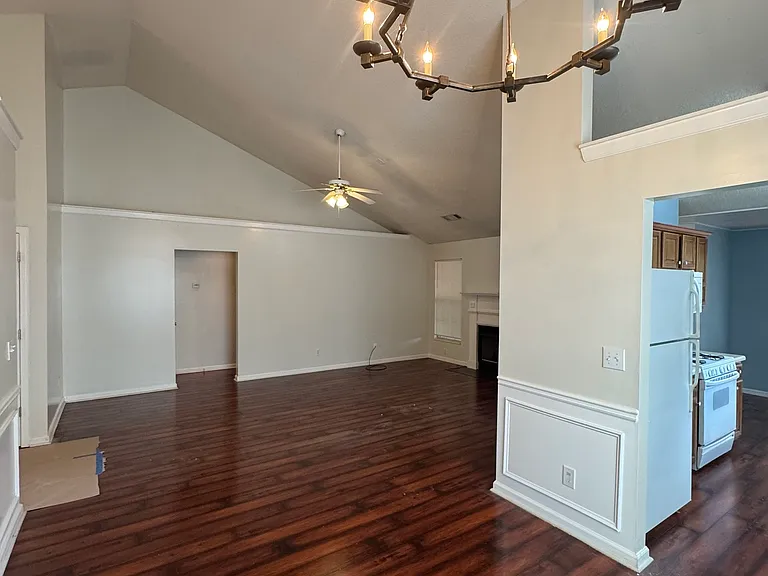 1840 Arborwood Dr — Photo 32