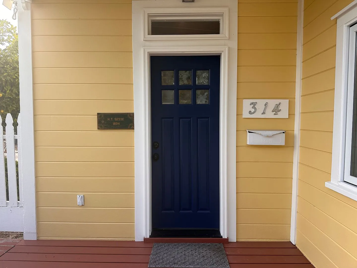 PG Victorian — Photo 1