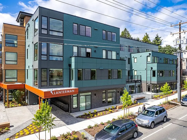Lanterman Apartments — Photo 1