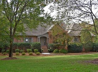 218 Pat Stough Ln, Davidson, NC 28036