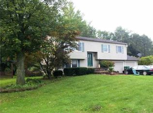 1984 Kenyon Rd, Ontario, NY 14519