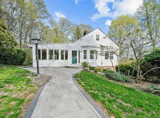 81 S Mountain Rd, New City, NY 10956