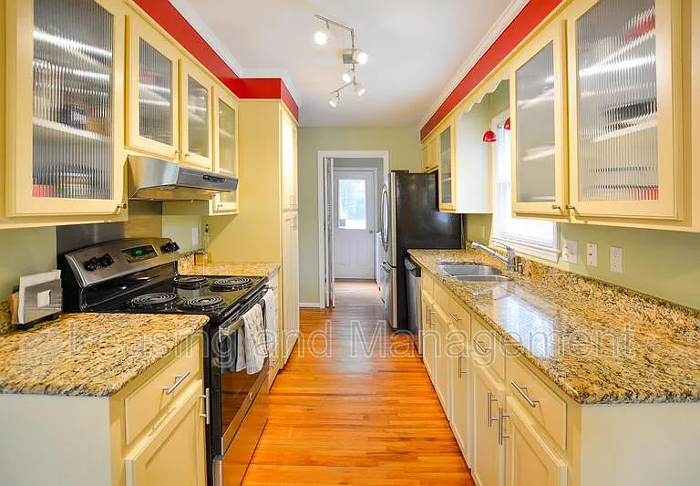 2156 Forest Lakes Blvd — Photo 9