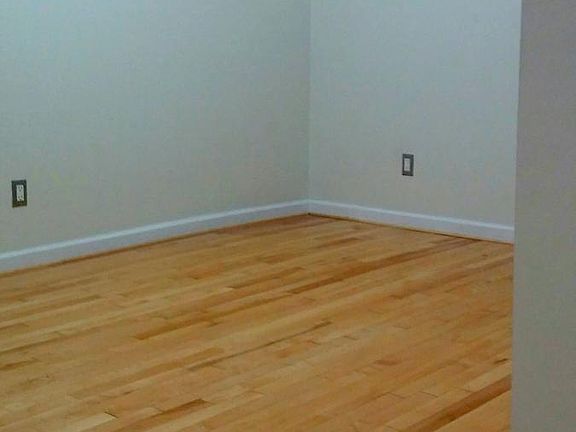 2nd image of 2300 Laconia Ave
