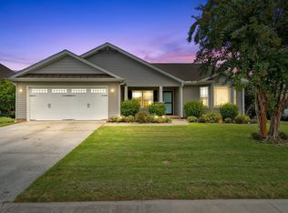 10 Dunbrook Dr, Simpsonville, SC 29680