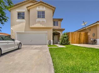 8875 SW 214th St, Cutler Bay, FL 33189