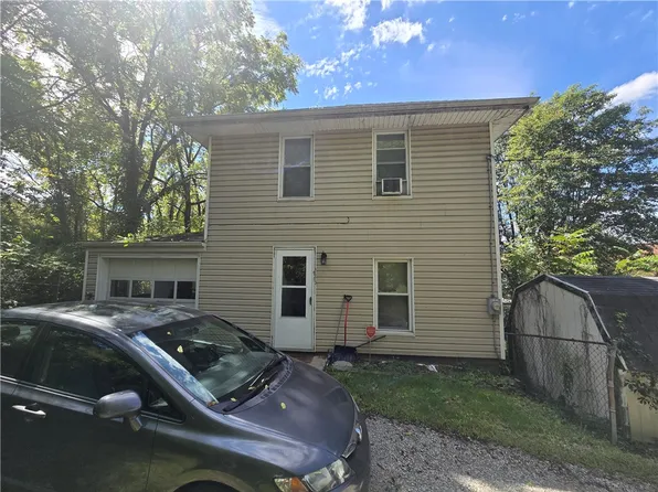 223 1/2 Orchard St, Canonsburg, PA 15317
