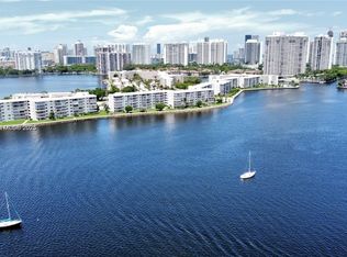 2903 Point East Dr APT K611, Aventura, FL 33160