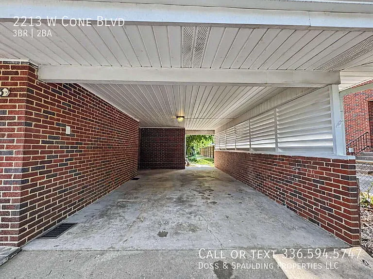 2213 W Cone Blvd — Photo 24