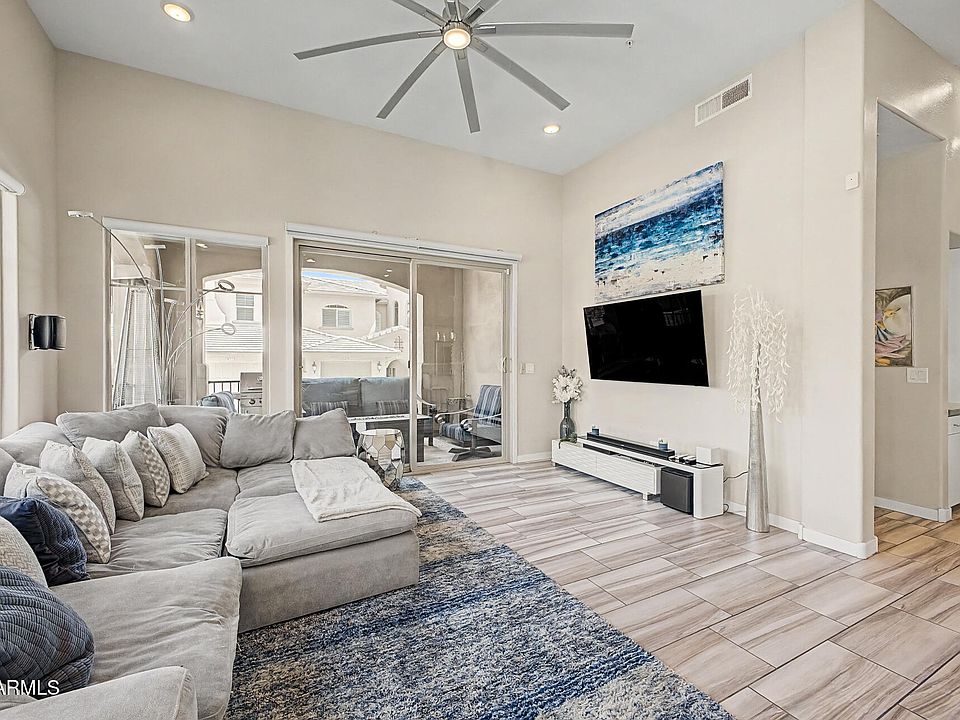 1st image of 15550 S 5th Avenue #149