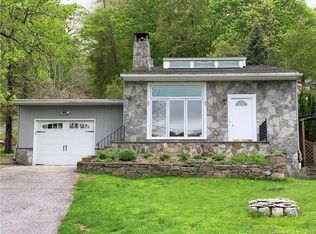 243 Mamanasco Rd, Ridgefield, CT 06877