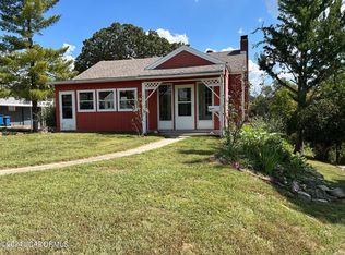 1901 Green Berry Rd, Jefferson City, MO 65101