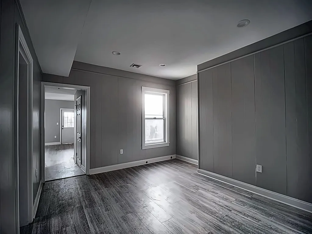 3 bed, $2,800 — Photo 3