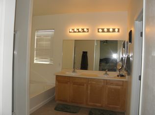142 W Camino Cuesta Abajo, Sahuarita, AZ 85629