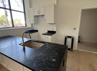 36 Narberth Ave N #102, Narberth, PA 19072