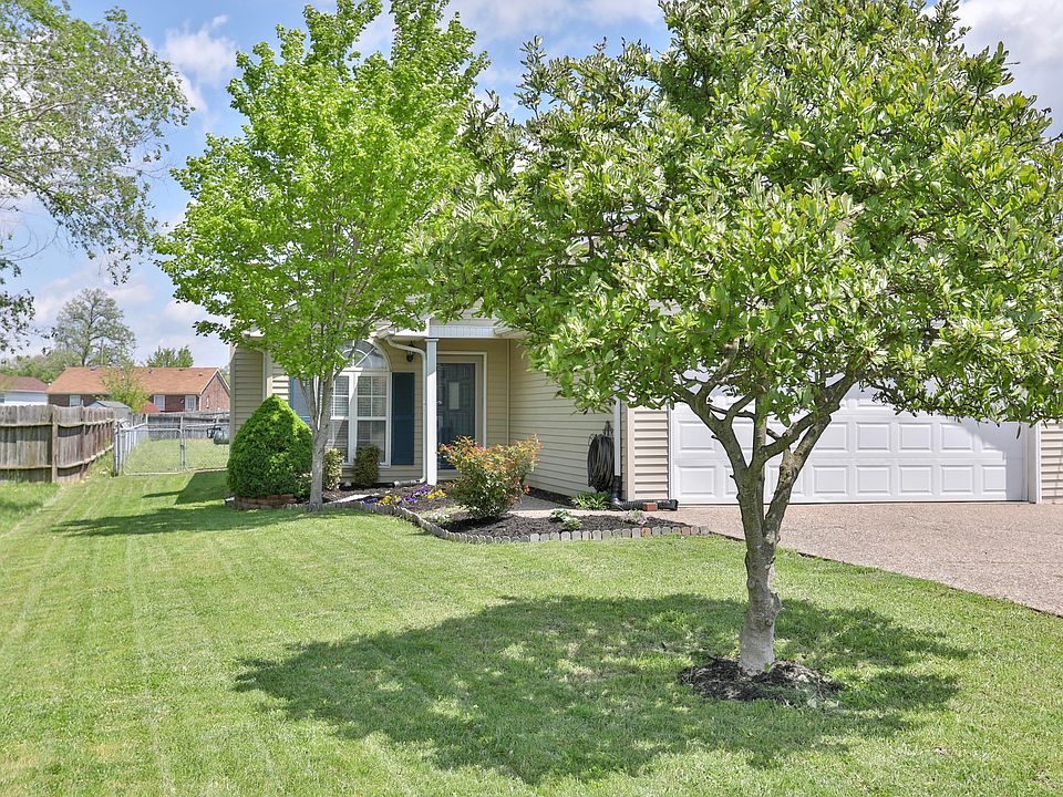 1st image of 168 Seminole Ct