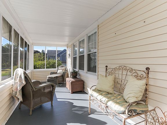 191 White Plains Road