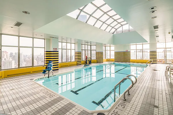 Rented by Compass | media 26