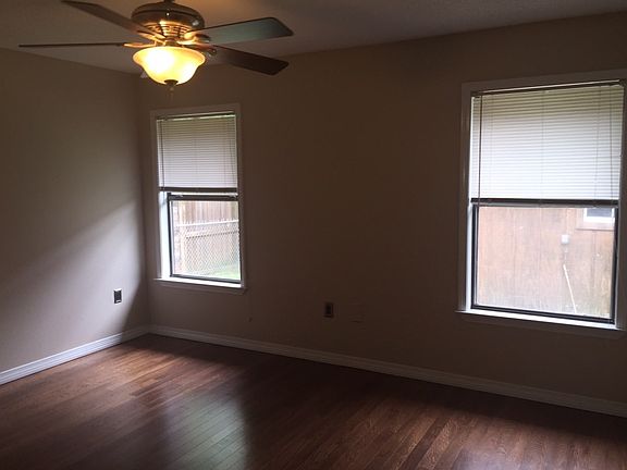2nd image of 9313 Meadowlark Ave