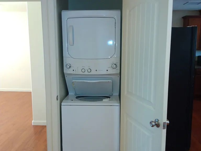 926 Whetstine Ave #C — Photo 15