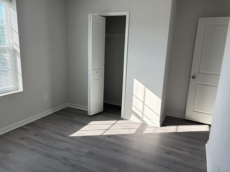 304 Range Cir — Photo 18