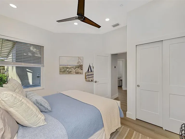 561 Fallbrook Dr — Photo 36