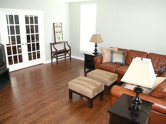 4th image of 1051 S Saddleridge Ct