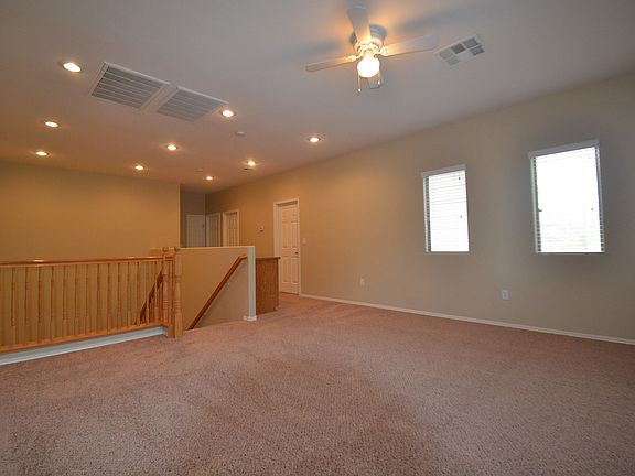 3rd image of 4908 Tindari St