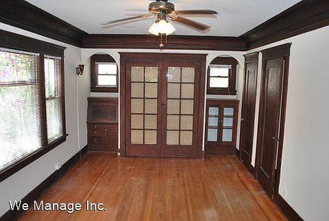 2nd image of 368 Carroll Park W #C