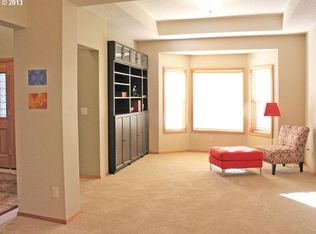 1150 Royal Ct, West Linn, OR 97068