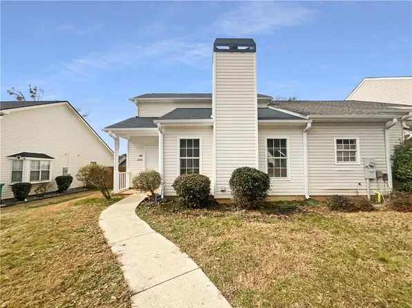 2341 Wellington Cir, Lithonia, GA 30058