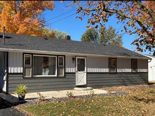 60 Bethel Ln, Ontario, OH 44906