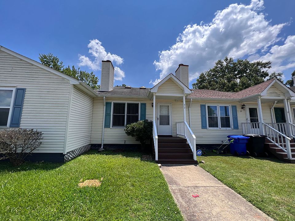 1st image of 32 Cooper Dr