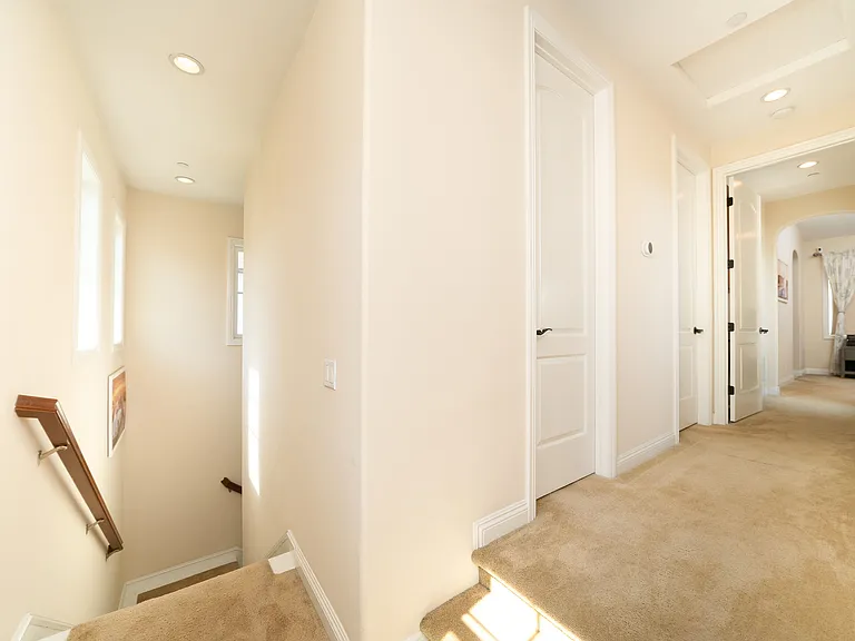 4671 Wellfleet Dr — Photo 18