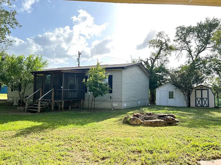 112 S Fitzwilliams Ln #B — Photo 10