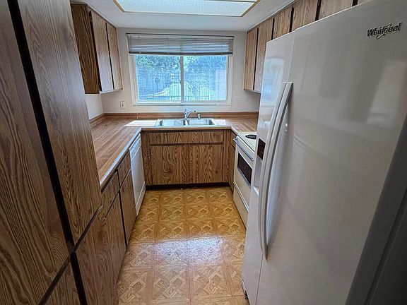5th image of 5306 S FARMER Avenue